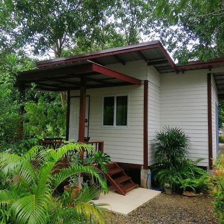 Sameikei Homestay Phrae Ngoại thất bức ảnh