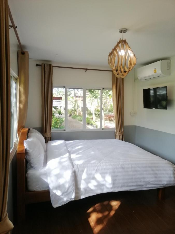 Sameikei Homestay Phrae Ngoại thất bức ảnh